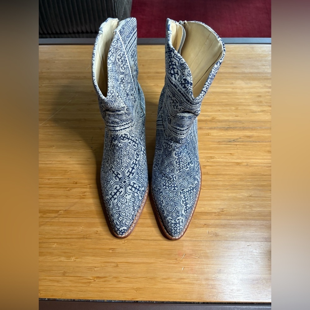 Euc Tile Mosaic Indigo Western Boots X Anthropologie. Size 36 — image 6 of 8